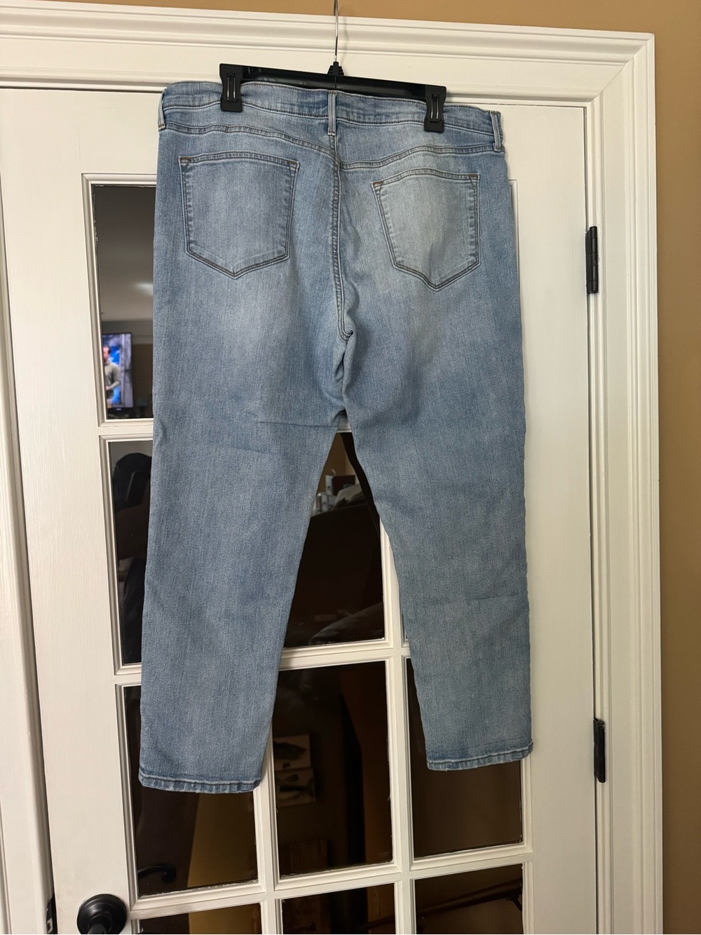 Sonoma Light Blue Relaxed Fit women’s Capri Jeans